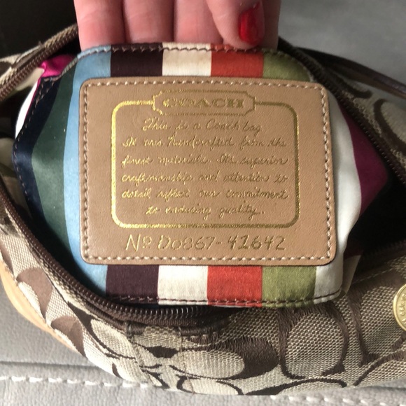 Authentic Coach bag - Picture 6 of 7
